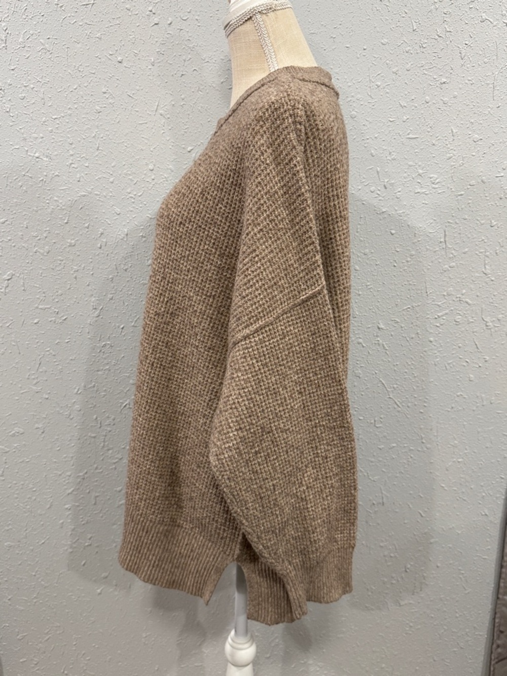 aerie Oversized Neutral Waffle-Knit Crew Sweater - Taupe Size Large - Picture 4 of 10